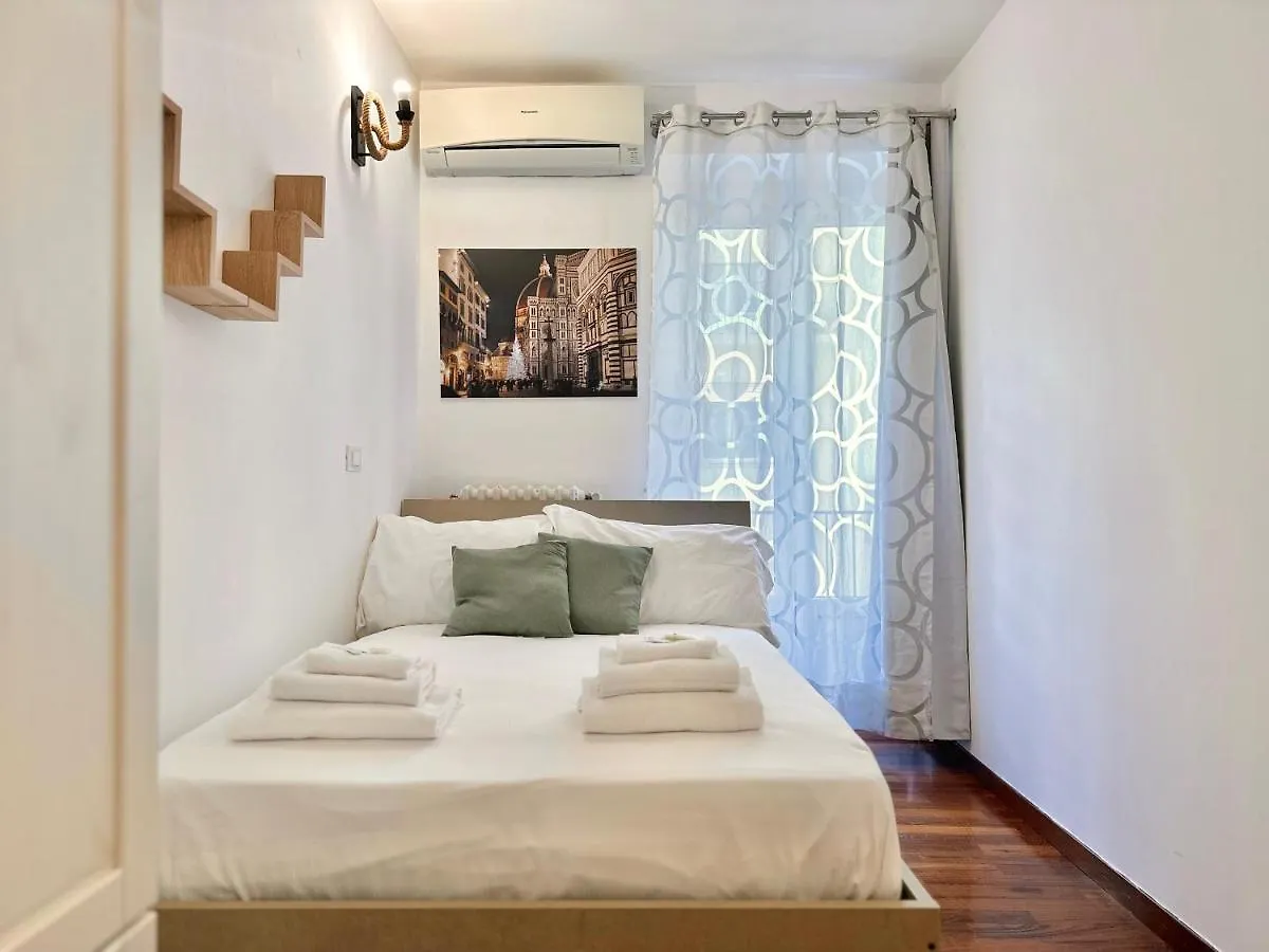 A 2 Passi Dal Duomo Con Parcheggio E 3 Camere Флоренция Италия