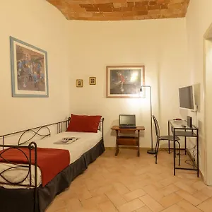Apartamento Santacroce Nest-hosted By Sweetstay, Florencia
