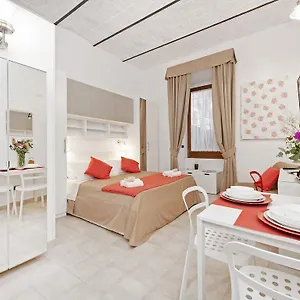  Apartment Coral Flat Colosseo Italy
